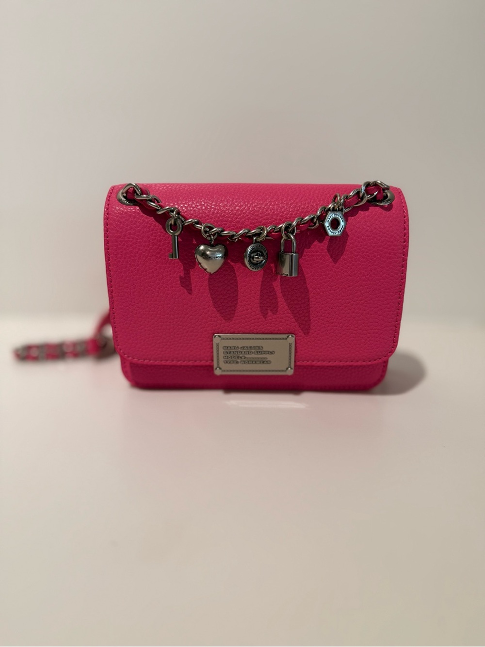 NWT Marc Jacobs plaza shoulder bag - magenta